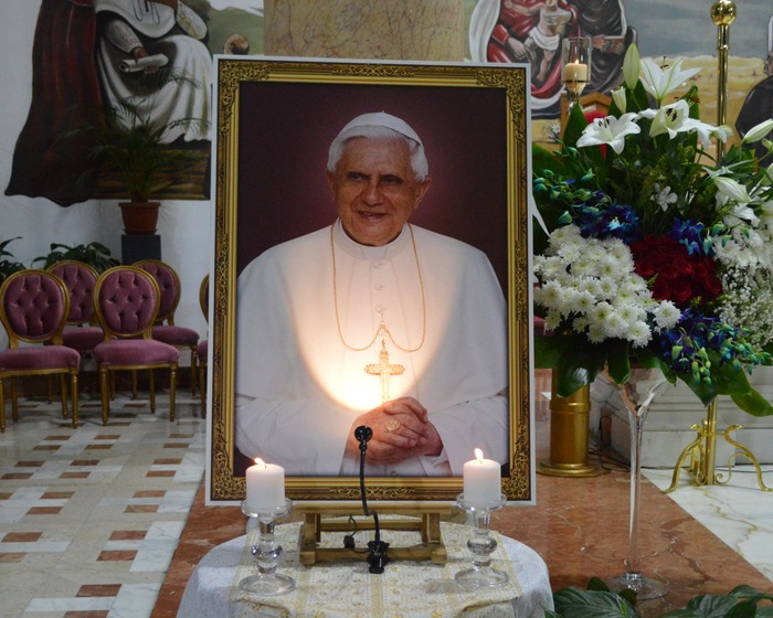 Holy Mass in memory of Pope Emeritus Benedict XVI :: Apostolic ...